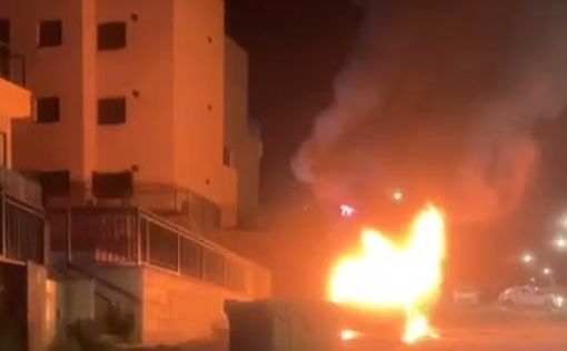 Из-за попадания в Кирьят-Шмона вспыхнул пожар: видео