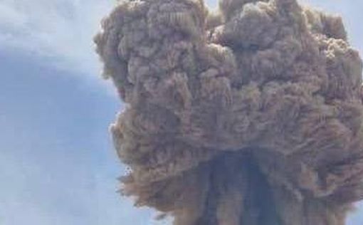 МИД Ирана: Взрыв в иранском порту произошел из-за халатности