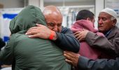 Возвращение: семьи пришли к освобожденным в больницу | Фото 4