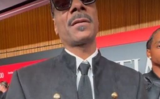Snoop Dogg рассказал, что он “надежный” дедушка и папа